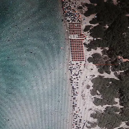 Acacia Sul Mare 아파트 *